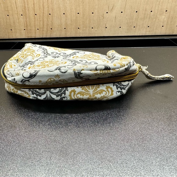 Cosmopolitan Cosmetic Makeup Travel Bag Black White Gold - Picture 5 of 9